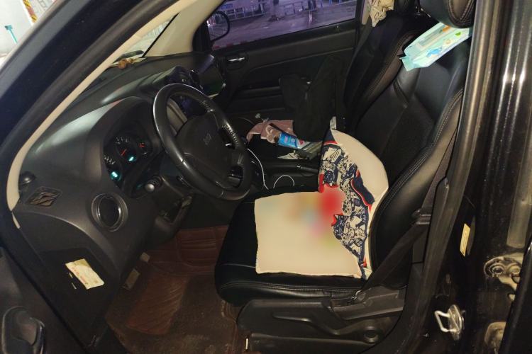 Used Jeep Compass 2010 2.4L four-wheel drive sport version
