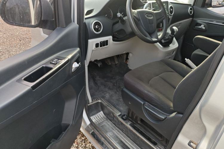 Used JAC Refine M3 2022 PLUS IKEA Edition 1.8L Comfort Version Driver Seat