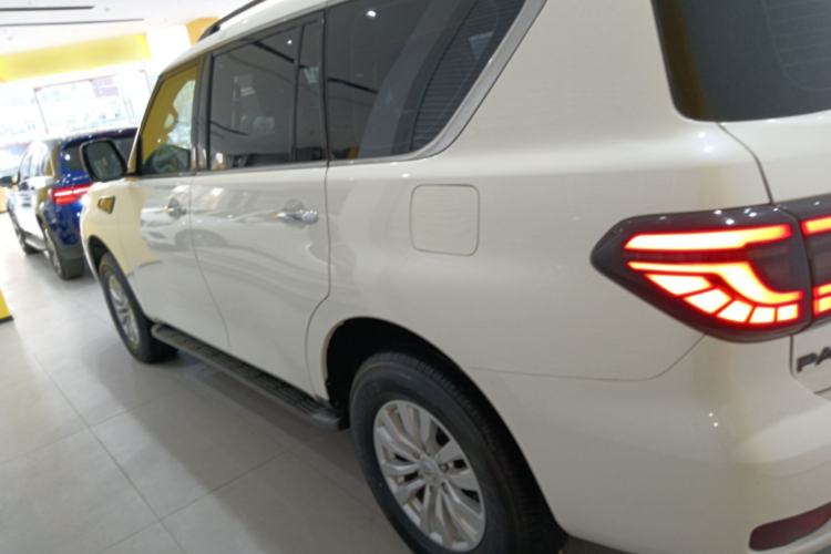 Used Nissan Patrol 2018 4.0L Automatic 7-Seater Middle East Version