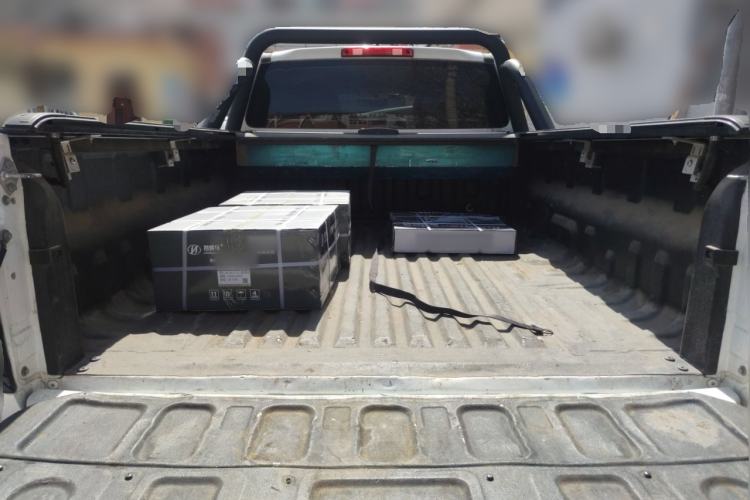 Used Great Wall King Kong Poer 2023 2.0T Manual Diesel Two-Wheel Drive Entrepreneurial Version with Long Flat Bed GW4D20M Trunk