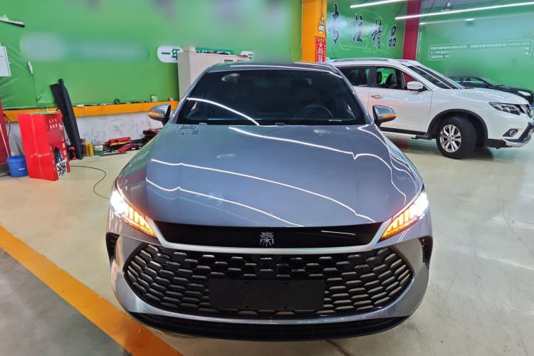 Used BYD Qin PLUS 2025 DM-i Smart Drive 55KM Leading Model
