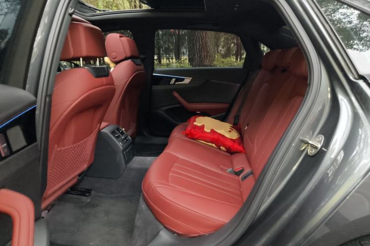 Used Audi A4L 2024 40 TFSI Luxury Dynamic Edition