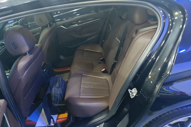 Used BMW 5 Series 2022 525Li M Sport Package