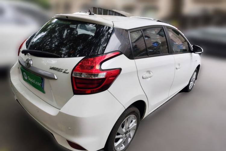 Used Toyota YARiS L Zhi Xuan 2016 Revised Version 1.5G CVT with Dynamic Sunroof
