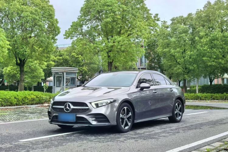 Used Mercedes-Benz A-Class 2022 Second Facelift A 200 L Sport Sedan Fashion Version
