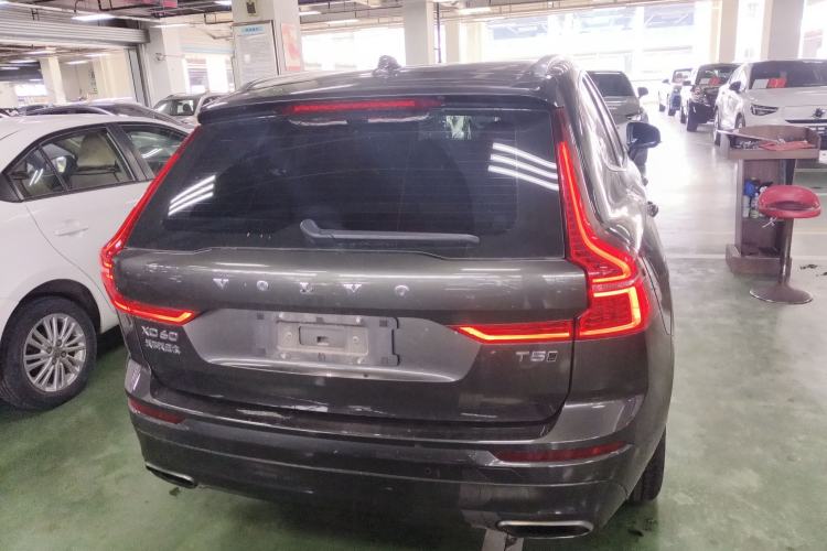 Used Volvo XC60 2019 T5 4x4 Smart Edition China V Standard
