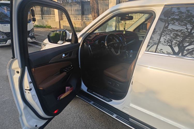 Used CHANGAN CS95 2017 2.0T Two-Wheel Drive Zhituo Edition Driver Seat