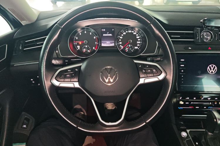 Used Volkswagen Magotan 2020 330TSI DSG Leading Model
