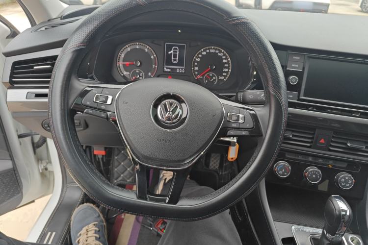 Used Volkswagen Bora 2020 1.5L Automatic Comfort Model Steering Wheel