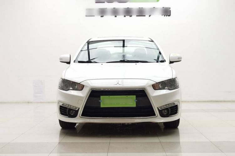 Used Mitsubishi Lancer EX 2015 1.8L CVT ZhiShang Edition China V Standard
