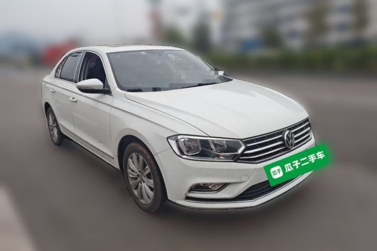 Used Volkswagen Bora 2016 230TSI DSG Comfort Model
