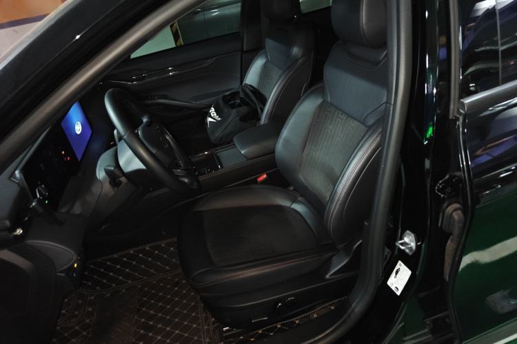 Used Ford Mondeo 2023 EcoBoost 180 Comfort Model Left Front Seat