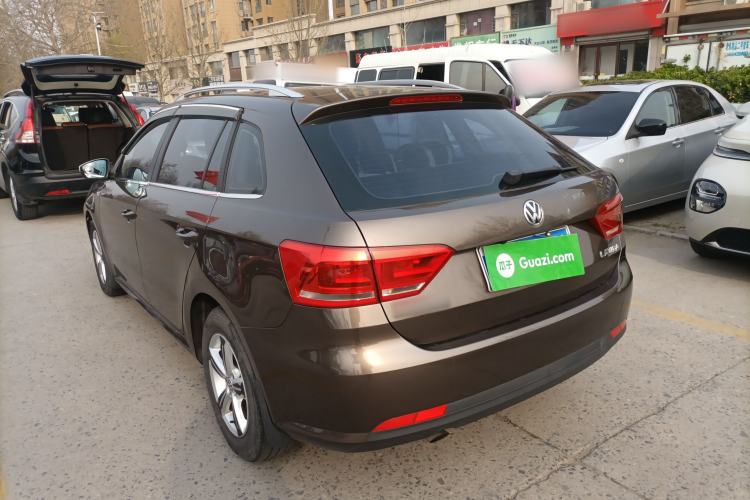 Used Volkswagen Gran Lavida 2013 1.6L Automatic Fashion Model Exterior 2