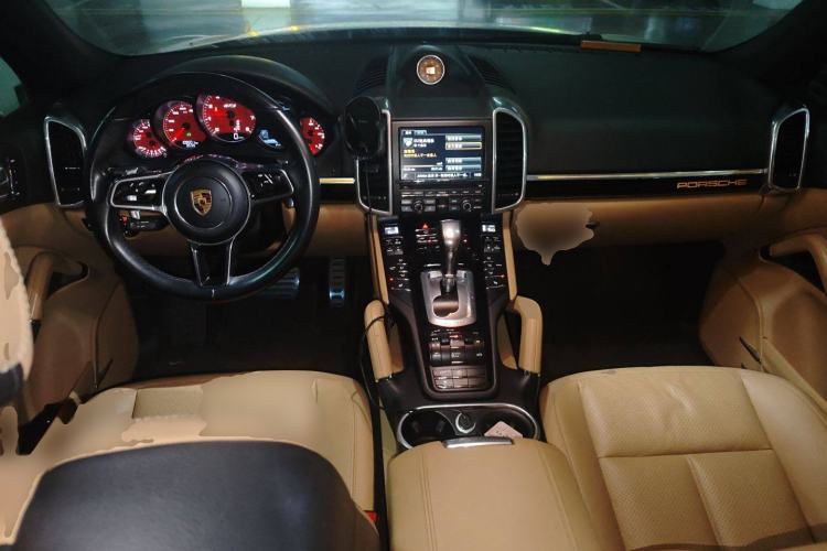 Used Porsche Cayenne 2015 Cayenne 3.0T Center Console