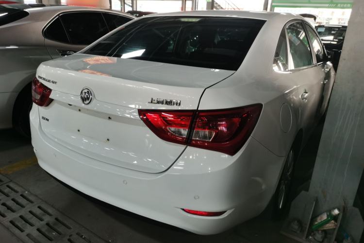 Used Buick GT 2015 15N Automatic Elite Version
