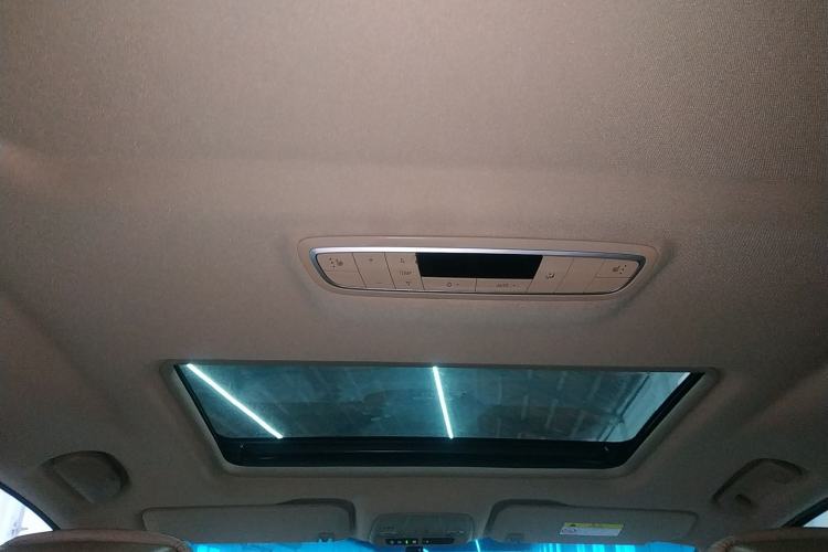 Used Buick GL8 2018 ES 28T Premium Model China VI Standard