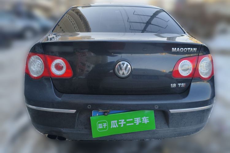 Used Volkswagen Magotan 2007 1.8 TSI Manual Comfort Model Rear