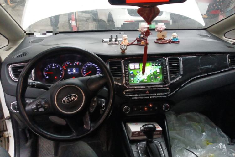 Used Kia Carens 2013 2.0L 7-Seater Automatic Comfort Edition China IV Standard