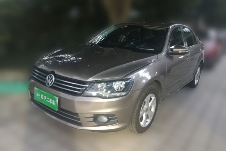 Used Volkswagen Bora 2013 1.6L Manual Fashion Edition