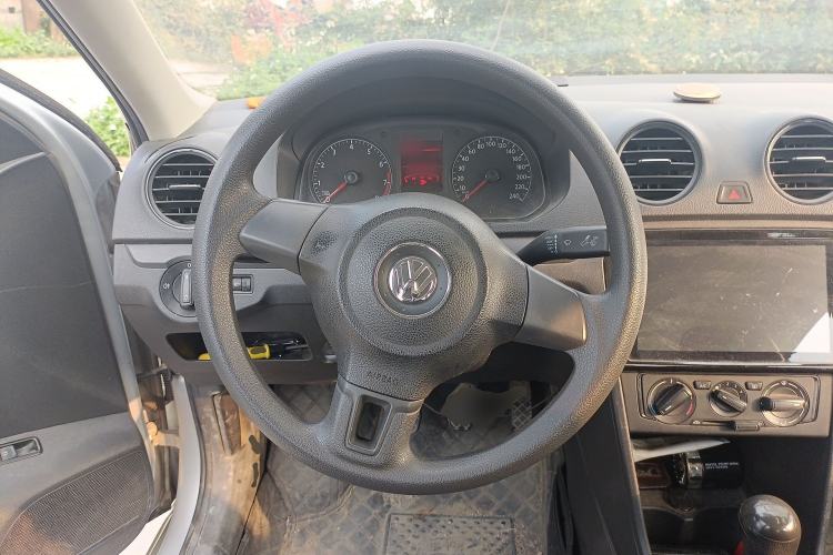 Used Volkswagen Jetta 2015 Value Edition 1.6L Manual Fashionable Style