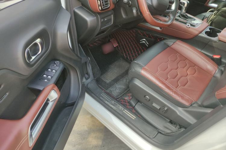 Used Citroen C5 AIRCROSS 2017 350THP Luxury Model Driver Seat