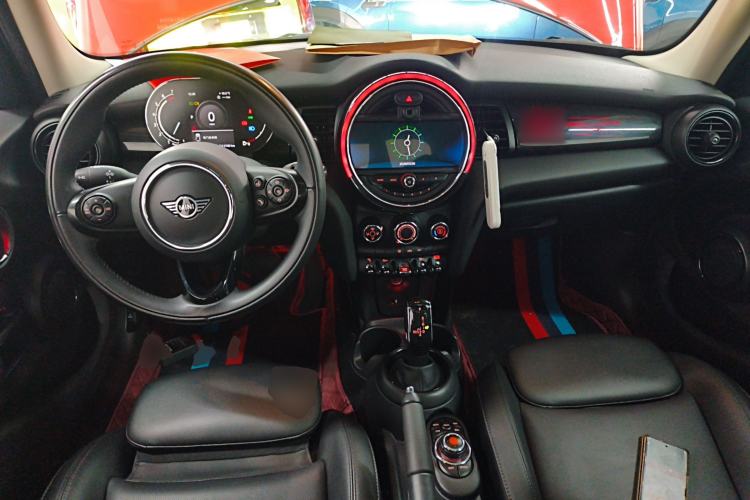 Used MINI 2021 1.5T COOPER Classic Edition Five-Door Version
