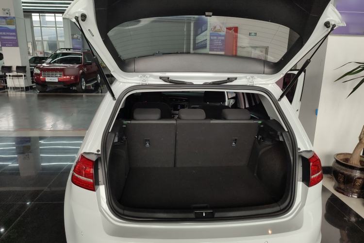 Used Volkswagen Golf 2016 230TSI Automatic Comfort Version