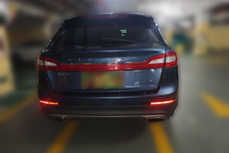 Used Lincoln MKX 2017 2.0T Two-Wheel Drive Deluxe Edition