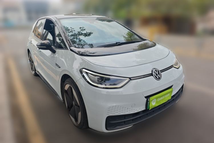 Used Volkswagen ID.3 2022 Pro Smart Edition Front Right 45 Deg