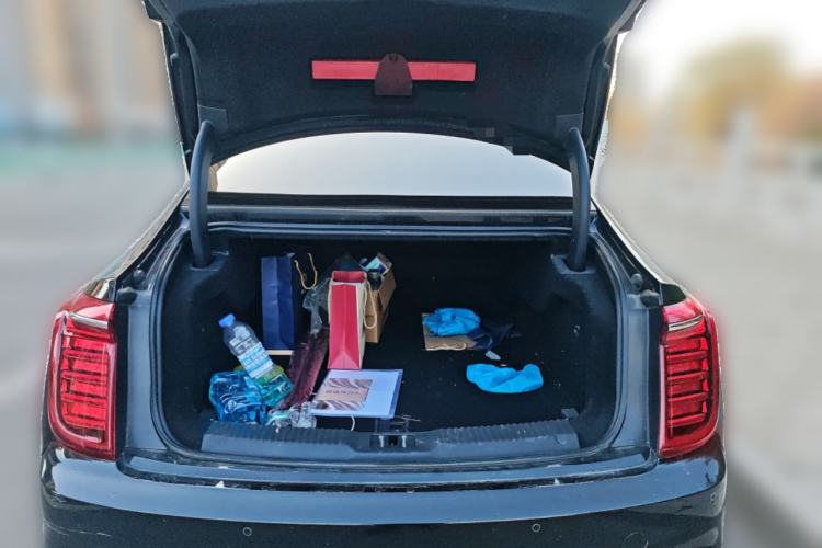 Used Hongqi H9 2022 2.0T Smart Connect Flagship Edition
