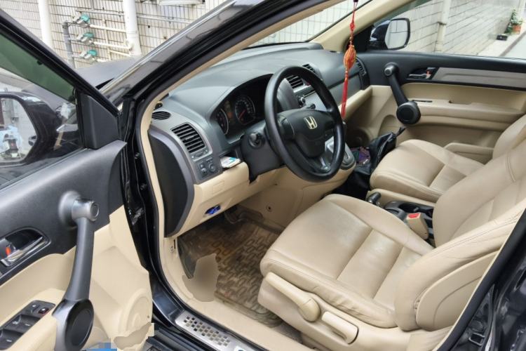 Used Honda CR-V 2010 2.0L automatic two-wheel drive urban version
