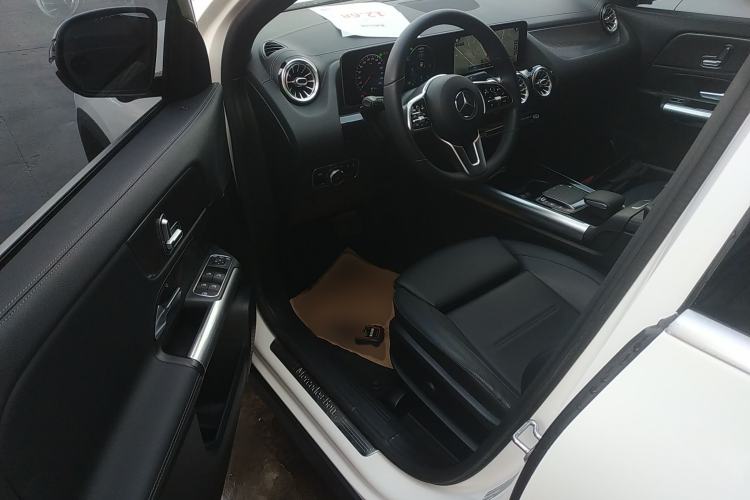 Used Mercedes-Benz GLA 2020 GLA 200 Driver Seat