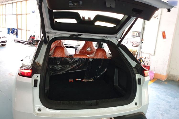 Used Dongfeng Aeolus L7 New Energy 2025 205 Ultra-Long Range Deluxe Edition Trunk