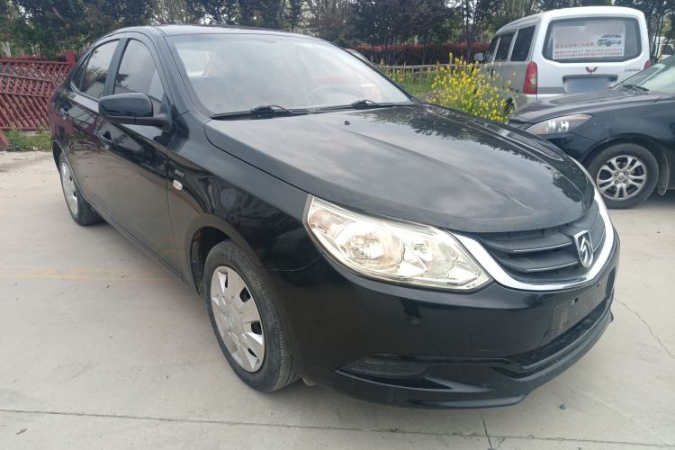 Used Baojun 630 2014 1.5L manual standard version Front Right 45 Deg