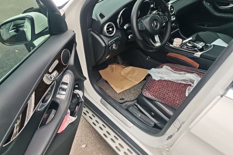 Used Mercedes-Benz GLC 2019 Facelift GLC 260 L 4MATIC Luxury Model
