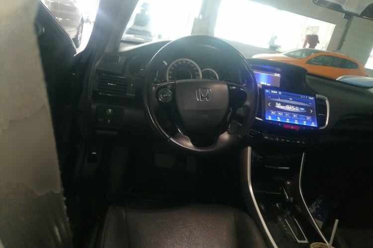 Used Honda Accord 2016 2.0L Elite Edition Steering Wheel