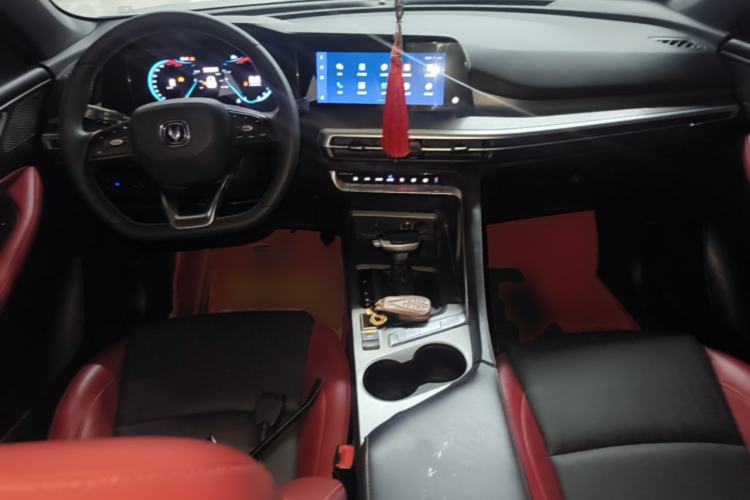 Used CHANGAN CS35PLUS 2021 Revised Version Blue Whale NE 1.4T DCT Luxury Edition
