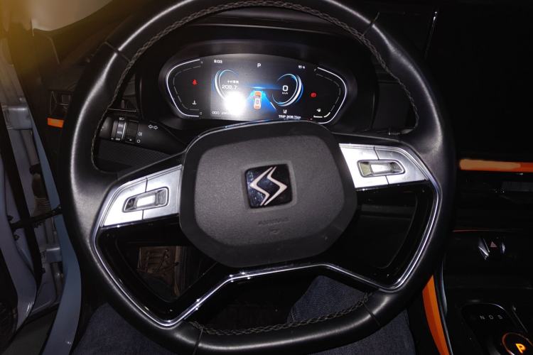 Used SOL X6 2022 1.5T DCT Sound Intelligence Edition
