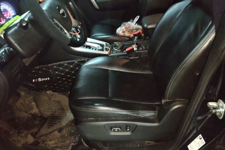 Used Chevrolet Captiva 2012 2.4L 4x4 Flagship Edition 7 Seats Left Front Seat