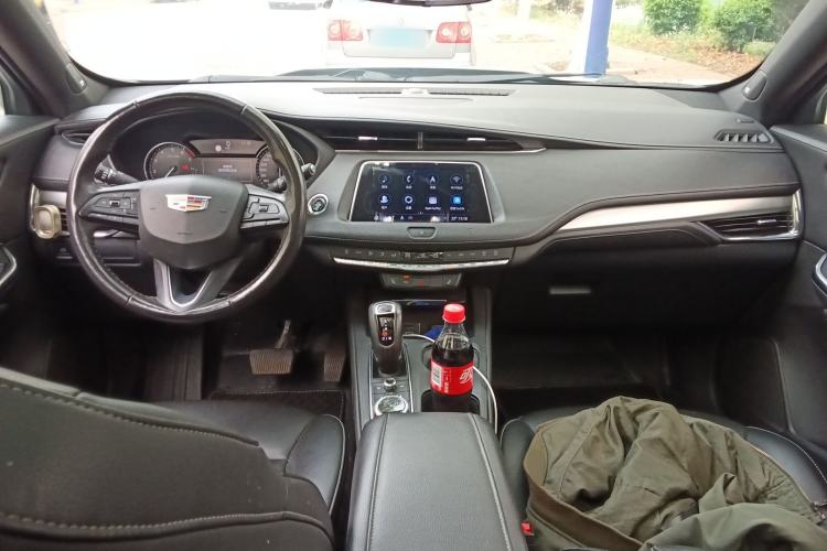 Used Cadillac XT4 2018 28T Two-Wheel Drive Leading Version
