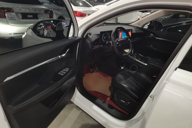 Used Roewe RX5 eMAX 2022 1.5T PHEV Fearless Deluxe Edition