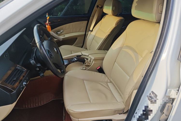 Used BMW 5 Series 2010 530Li Leading Model Left Front Seat