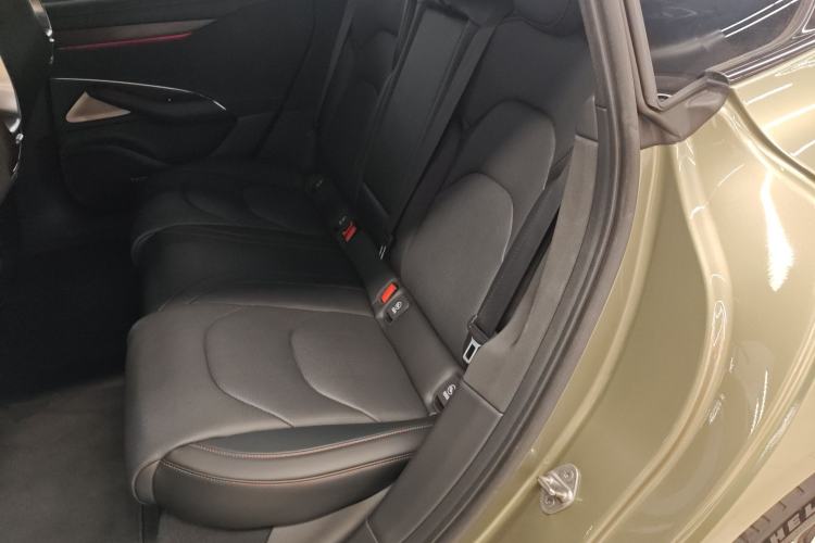 Used Xiaomi Auto SU7 2024 Four-Wheel-Drive Max Founder's Edition