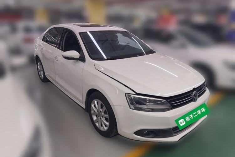 Used Volkswagen Sagitar 2012 1.6L Automatic Comfort Edition Front Right 45 Deg