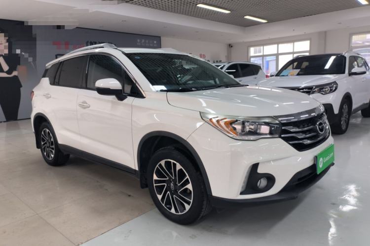 Used GAC Trumpchi GS4 2015 200T Manual Luxury Edition Front Right 45 Deg