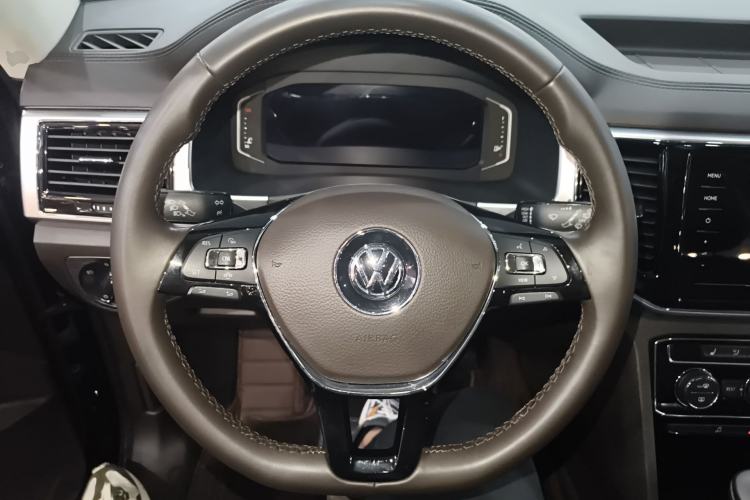 Used Volkswagen Teramont 2020 330TSI Two-Wheel-Drive Luxury Edition China VI Standard Steering Wheel