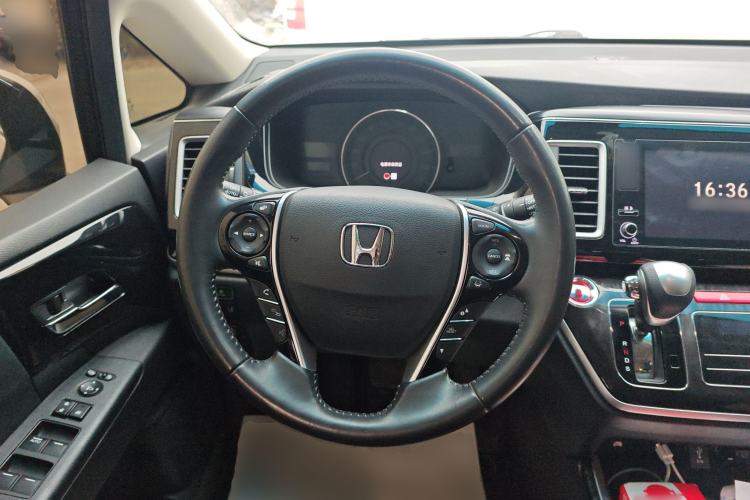 Used Honda Elysion 2019 2.0L Hybrid Luxury Edition