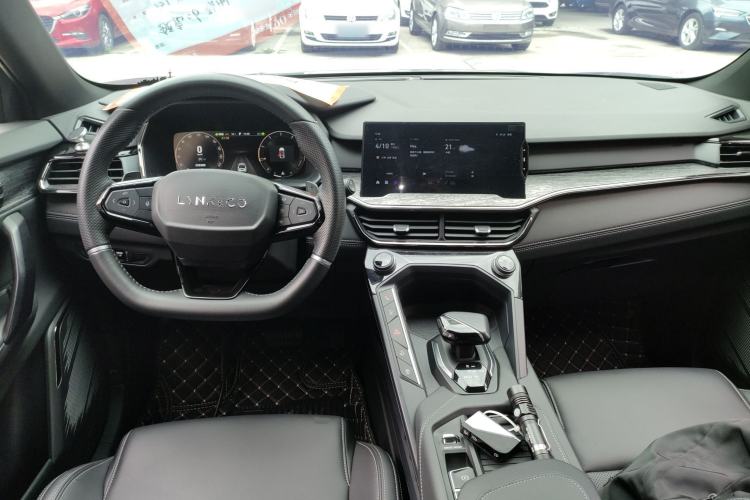 Used Lynk & Co 06 2020 1.5T JinPro model Center Console