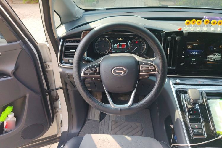Used GAC Trumpchi M8 2024 Lingxiu Series 390T Deluxe Edition Steering Wheel