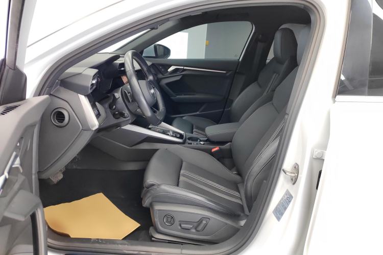 Used Audi A3 2024 Sportback 35 TFSI Fashionable Sports Model
